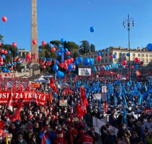 Immagine della galleria: Lo sciopero generale del 16 dicembre: le immagini dalle piazze d’Italia
