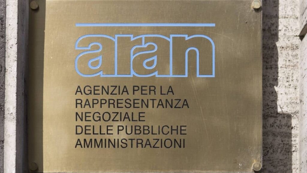 Rinnovo contratto, Uil Scuola: risorse insufficienti per recuperare la perdita del potere d’acquisto.