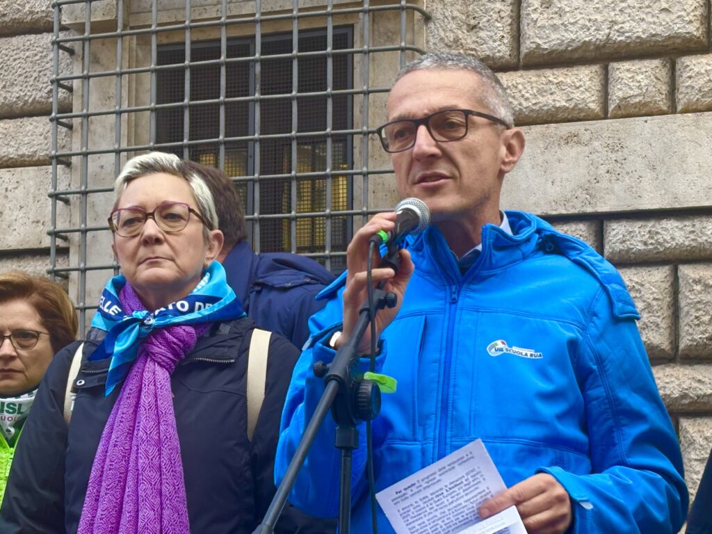 Sit-in a Roma, D’Aprile: “La scuola va tenuta fuori dai vincoli di bilancio”