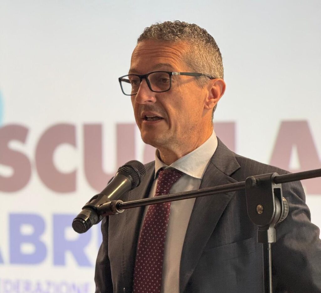 Studenti bloccati in Medio Oriente, D’Aprile: “Garantire assistenza e rientro sicuro”