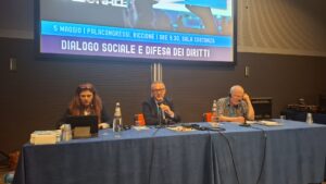 Immagine della galleria: Dialogo sociale e difesa dei diritti –  Le immagini dentro e fuori il Congresso del panel internazionale
